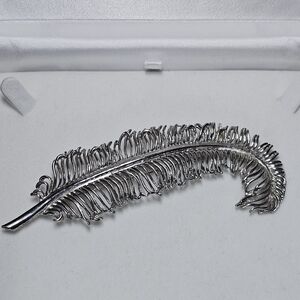 Judy Lee Silver Feather Brooch